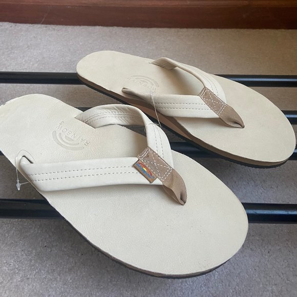 Sandals_&_Flip_Flops